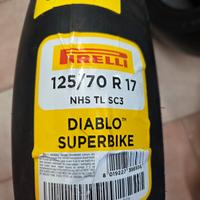 Gomme moto Pirelli