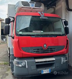 Camion Renault refrigerato