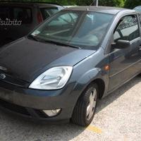 Ford fiesta pezzi di ricambio