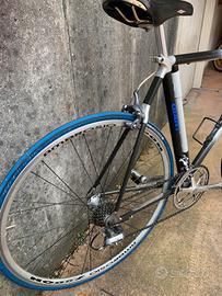 Bici carbonio alluminio