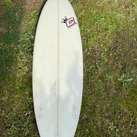 Tavola da surf Clayton 5.9