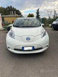 NISSAN LEAF VETTURA ELETTRICA
