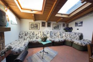 2 LOCALI A CASTELLO DELL'ACQUA