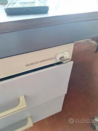 scrivanie olivetti synthesis