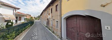 Bilocale a Biassono con terrazzo e posto auto