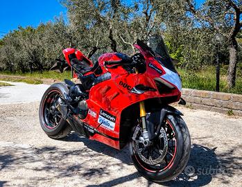 Ducati Panigale V4S 2024