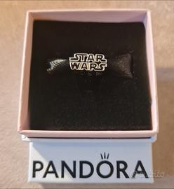 Charm Pandora in argento logo Star Wars in 3 D 