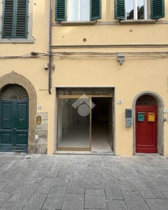 MAGAZZINO A FIRENZE