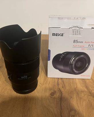 Meike 85 F1.8 Canon autofocus attacco R