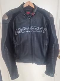 giacca pelle traforata Dainese