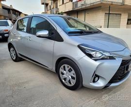 Toyota yaris 1.4 d4d lounge