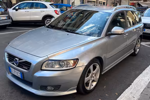 Volvo v50-R design