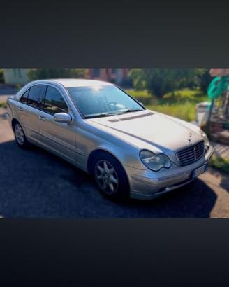 Mercedes Classe C – 1.000 € –