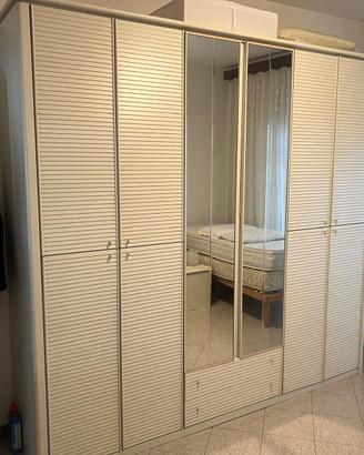 Camera da letto completa