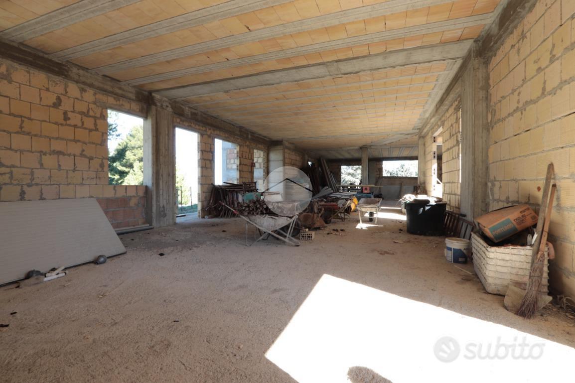 RUSTICO A MONTESILVANO - Vista 3