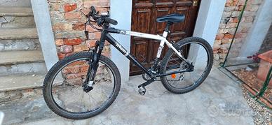 BICICLETTA MTB ROCKRAIDER