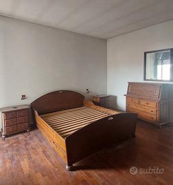 Camera da letto  (anche pezzi separati)