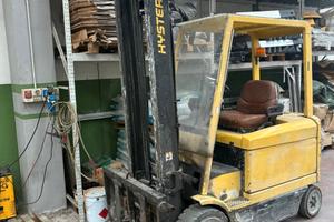 Carrello elevatore hyster modello E3.20XM