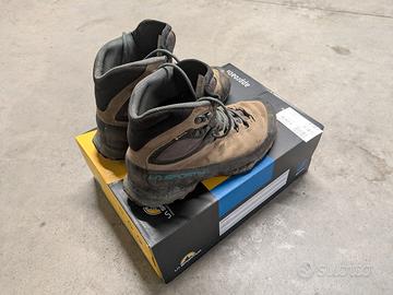 Scarponi trekking La Sportiva TX4 Mid