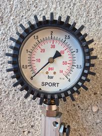 Manometro pressione gomme