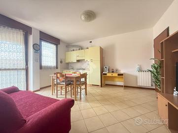 2 LOCALI A SAN MARTINO DI LUPARI