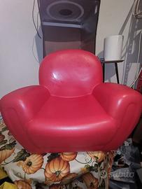 Poltrona Chicco Rossa in Plastica Dura per Bimbi