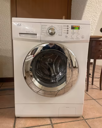 Lavatrice LG Direct Drive 7 kg