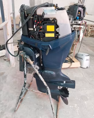 Evinrude E-TEC 90 CV - Buone condizioni - 400 ore