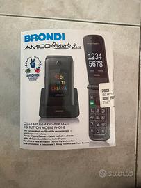 Cellulare marca brondi .