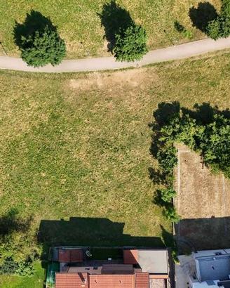Terreno di 1081 m² a Sorisole