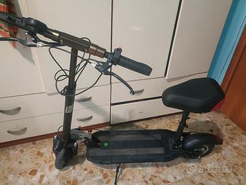 monopattino elettrico 