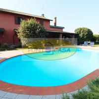 Casale con terreno