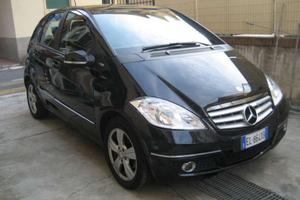 MERCEDES-BENZ A 160 AUTOMATIC PREMIUM