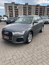 Audi Q3 2.0 TDI 120 CV tettuccio apribile