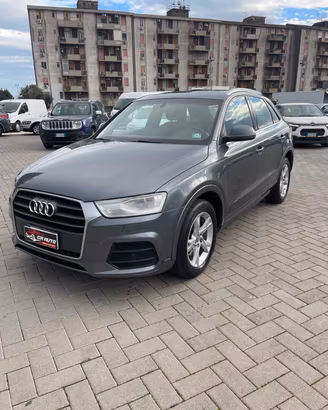 Audi Q3 2.0 TDI 120 CV tettuccio apribile
