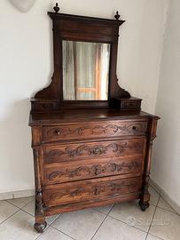 Antico cassettone piemontese in noce con specchio