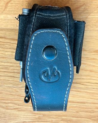 Multiuso Leatherman Charge Titanio