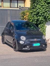 Abarth 595 1.4 Turbo T-Jet 165 CV Scorpioneoro