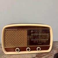 Antica radio a valvole, anni '50, 47x30x18cm