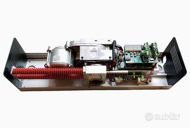 Automazione FACE per porta battente