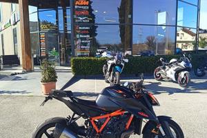KTM 1290 Super Duke 1290 super duke r