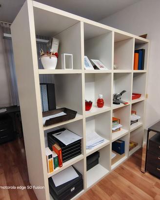 Libreria/separatore per ambienti