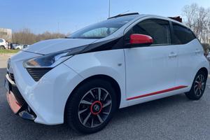 Toyota Aygo Connect 1.0 VVT-i 72 CV 5 porte*Cabrio