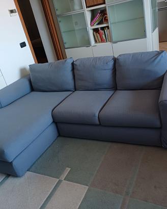 Divano con chaise lounge Natuzzi