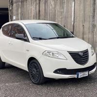 LANCIA Ypsilon 0.9 TwinAir 85 CV 5 porte Metano