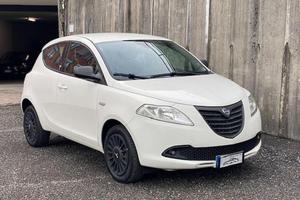 LANCIA Ypsilon 0.9 TwinAir 85 CV 5 porte Metano