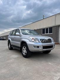 Toyota Landcruiser j120