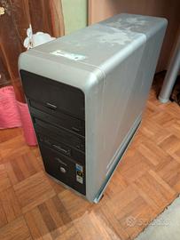 PC Fisso con processore Ryzen e scheda video 