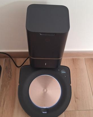 iRobot Roomba s9+ con Clean Base e Ricambi