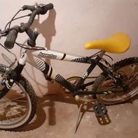 Bicicletta BMX serie limitata “Juventus”